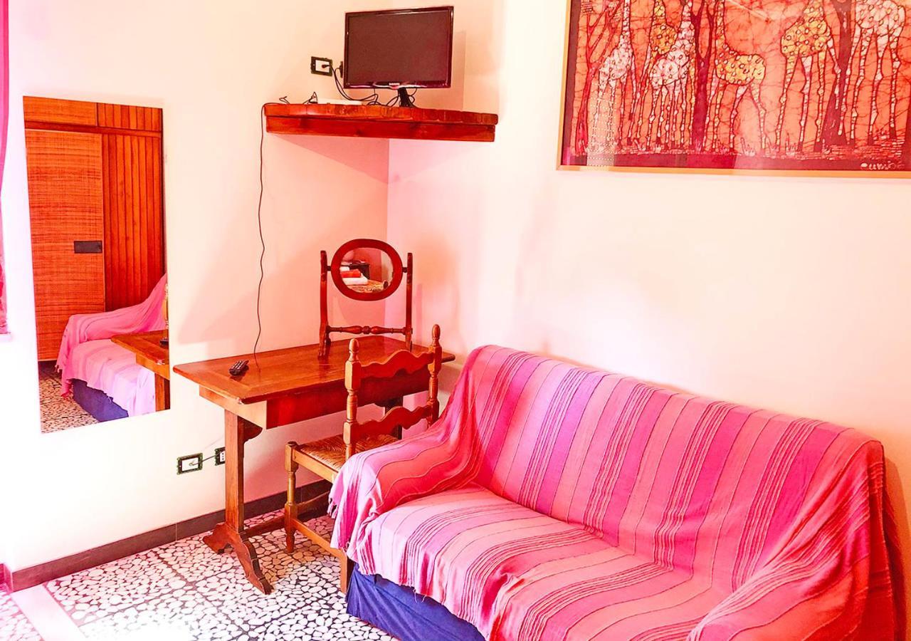 Casa La Rosa - Mare E Pineta - 2 Bici Incluse Villa Viareggio Kültér fotó